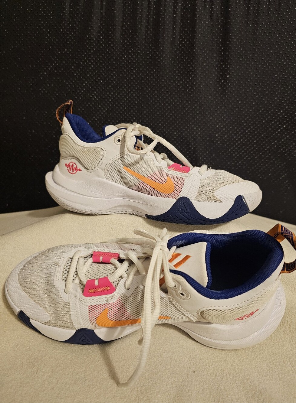 NIKE Giannis Inmortality 2 GS White Deep Royal Youth Sneakers Unisex Size 3.5Y